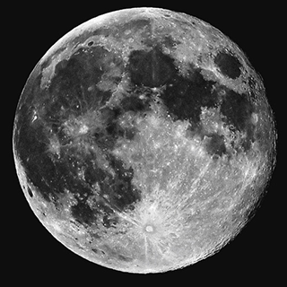 Close up image of full moon.