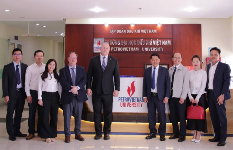 Signing Ceremony 2